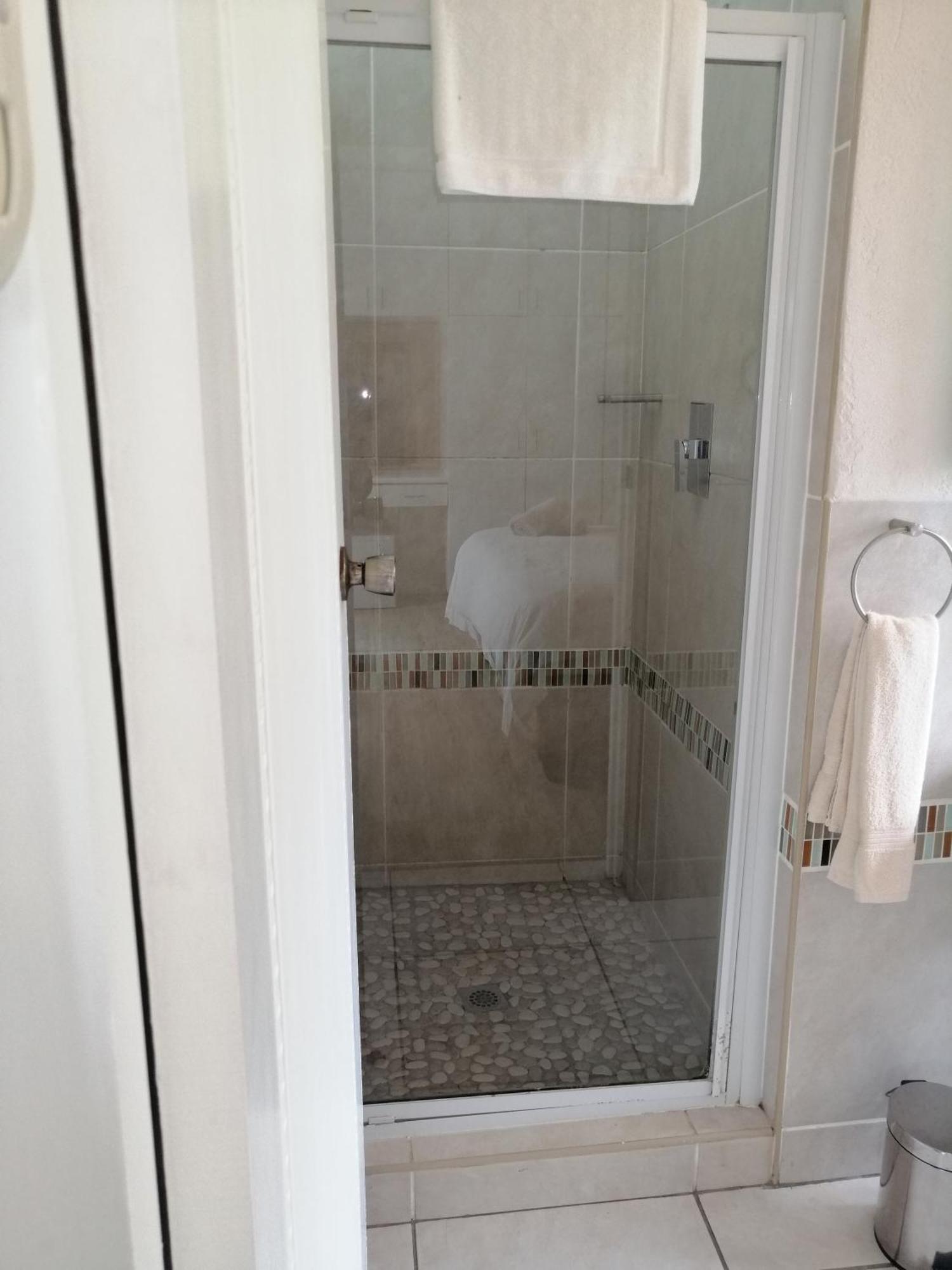 A Villa De Mer Guesthouse ポート・アルフレッド エクステリア 写真
