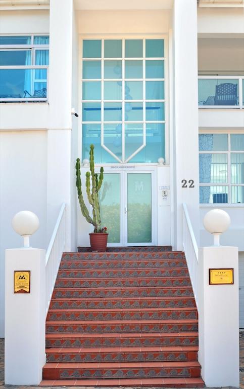 A Villa De Mer Guesthouse ポート・アルフレッド エクステリア 写真